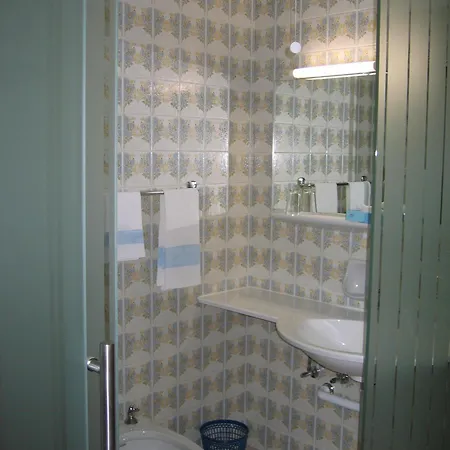 Riposo Aparthotel 3*