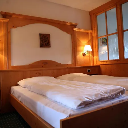 Riposo Aparthotel Colfosco
