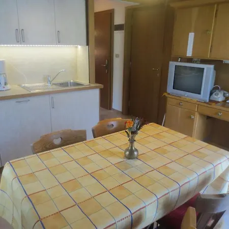 Riposo Aparthotel Colfosco